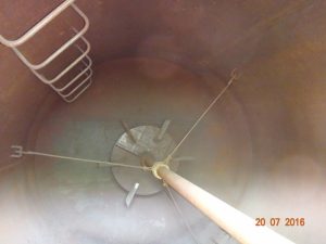 Apparat S Peremeshivajushhim Ustrojstvom Bez Rubashki Objom 25 Mkub 7