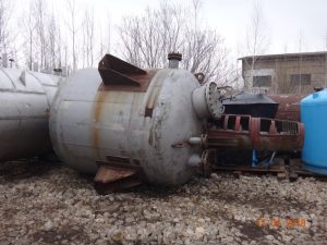 Apparat S Peremeshivajushhim Ustrojstvom Objom 10 000 Litrov 2