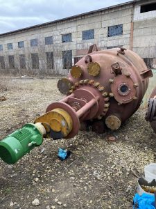 Himicheskij Jemalirovannyj Reaktor Objom 4 Mkub