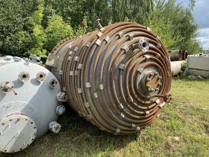 Himicheskij Reaktor So Shnekovym Peremeshivajushhim Ustrojstvom Objom 5 Mkub 3