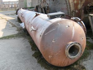 Kolonnyj Apparat Tarelchatyj Kolpachkovyj