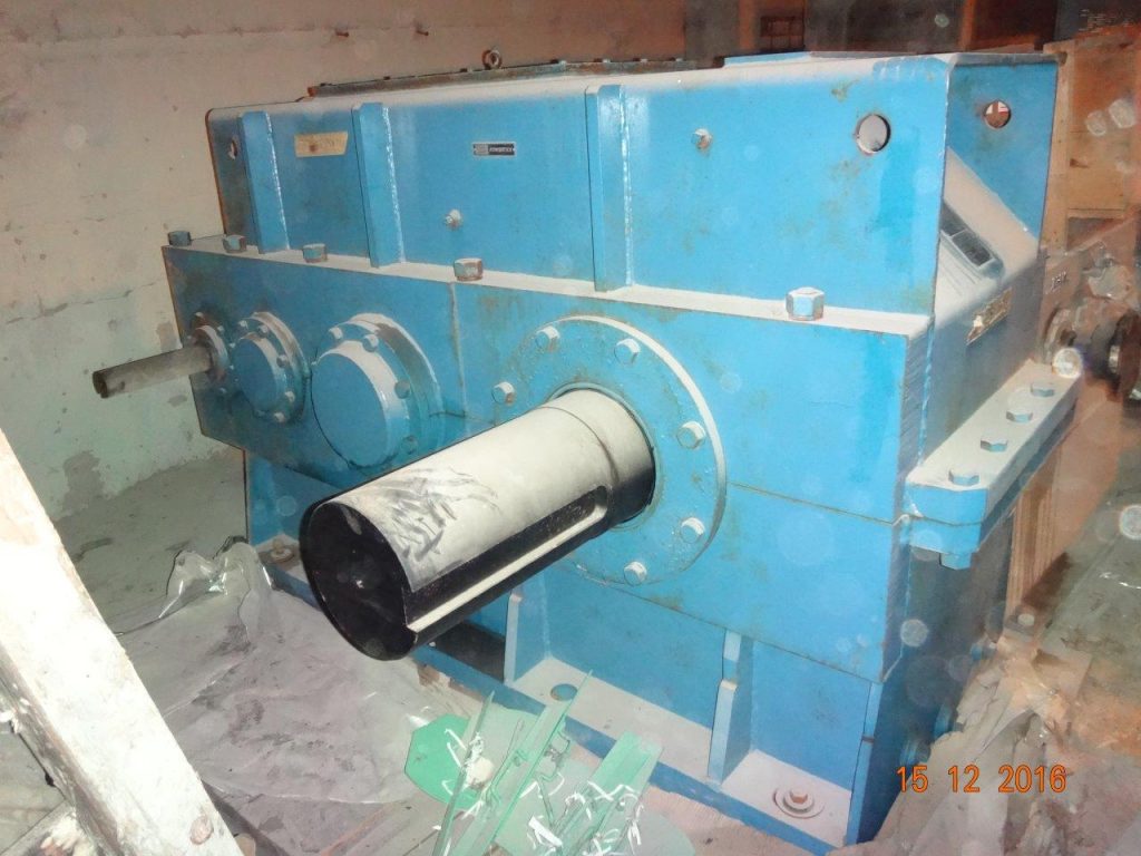 Reduktor S Parallelnymi Valami Foote Jones