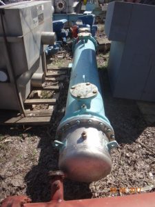 Теплообменник кожухотрбчатый двухходовой F = 27 м.кв.