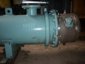 Теплообменник кожухотрбчатый двухходовой F = 27 м.кв.