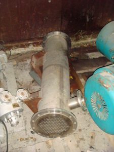 Теплообменник кожухотрубный F = 9 м.кв