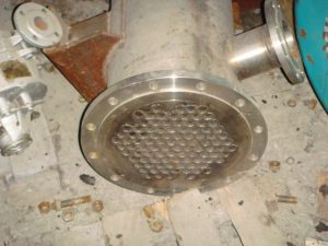 Теплообменник кожухотрубный F = 9 м.кв